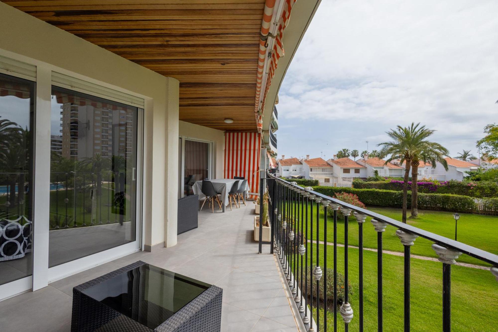 Apartamento Residencia De Lujo Frente Al Mar Playa de Gandía Exterior foto